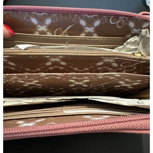 Jessica  Simpson Zelly  Wristlet Wallet - Picture 2 of 9